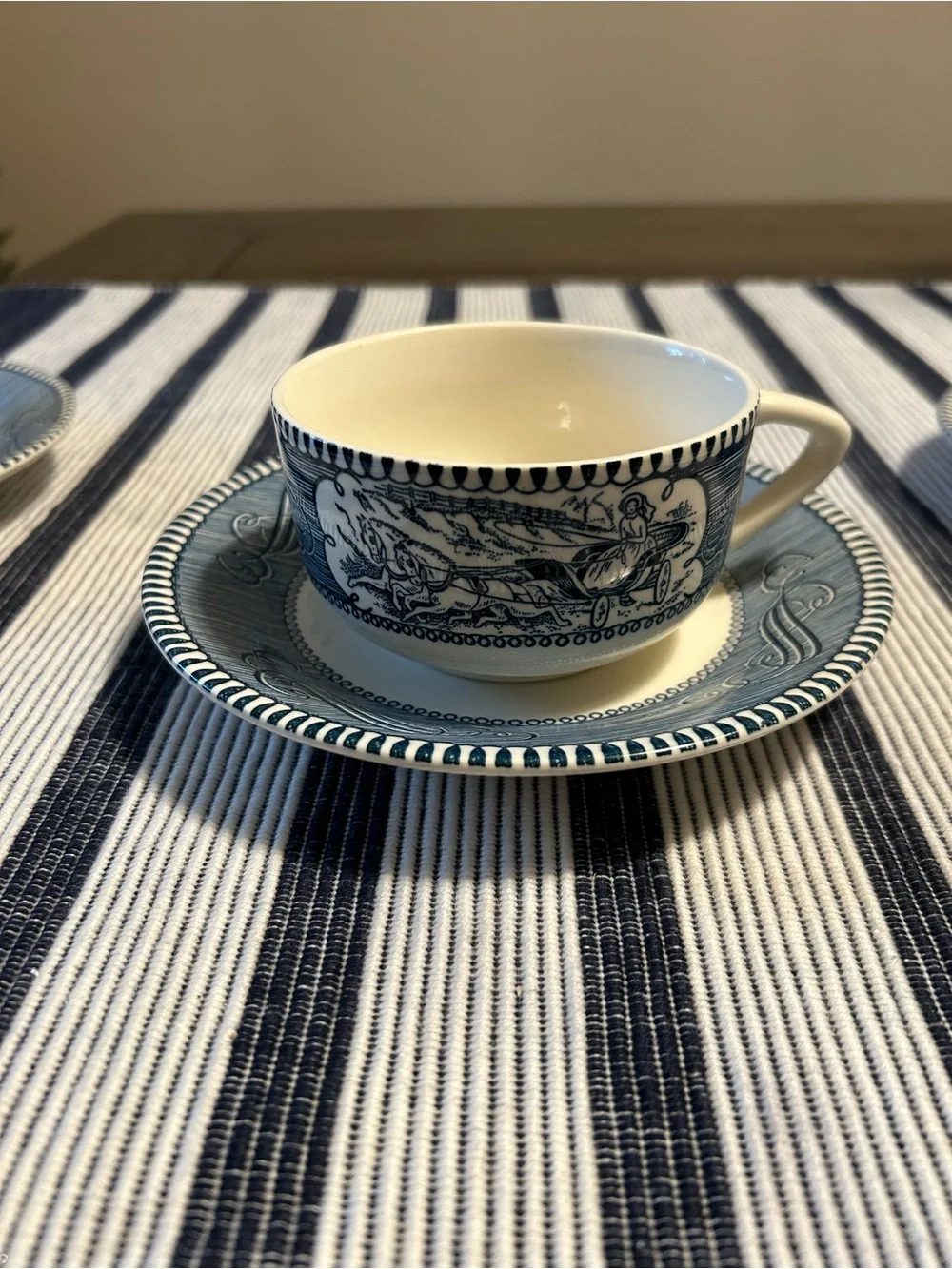 Currier & Ives Navy Blue/Cream Teacup and Saucer Set -Set of 4